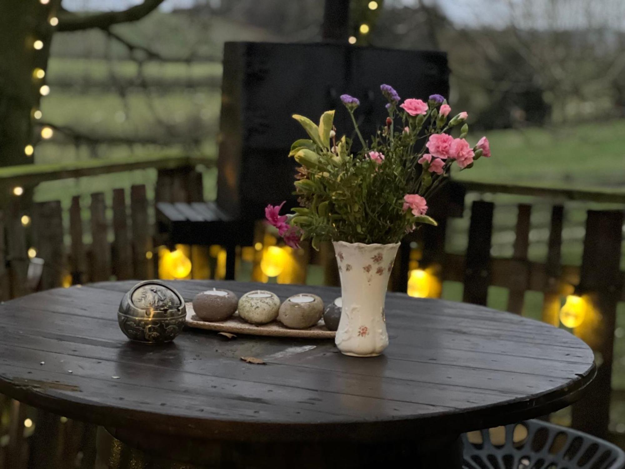 Burtree Country House, Tipi'S, Treehouse & Lodge & House Rooms With Hot Tubs In A Private Garden Thirsk Εξωτερικό φωτογραφία