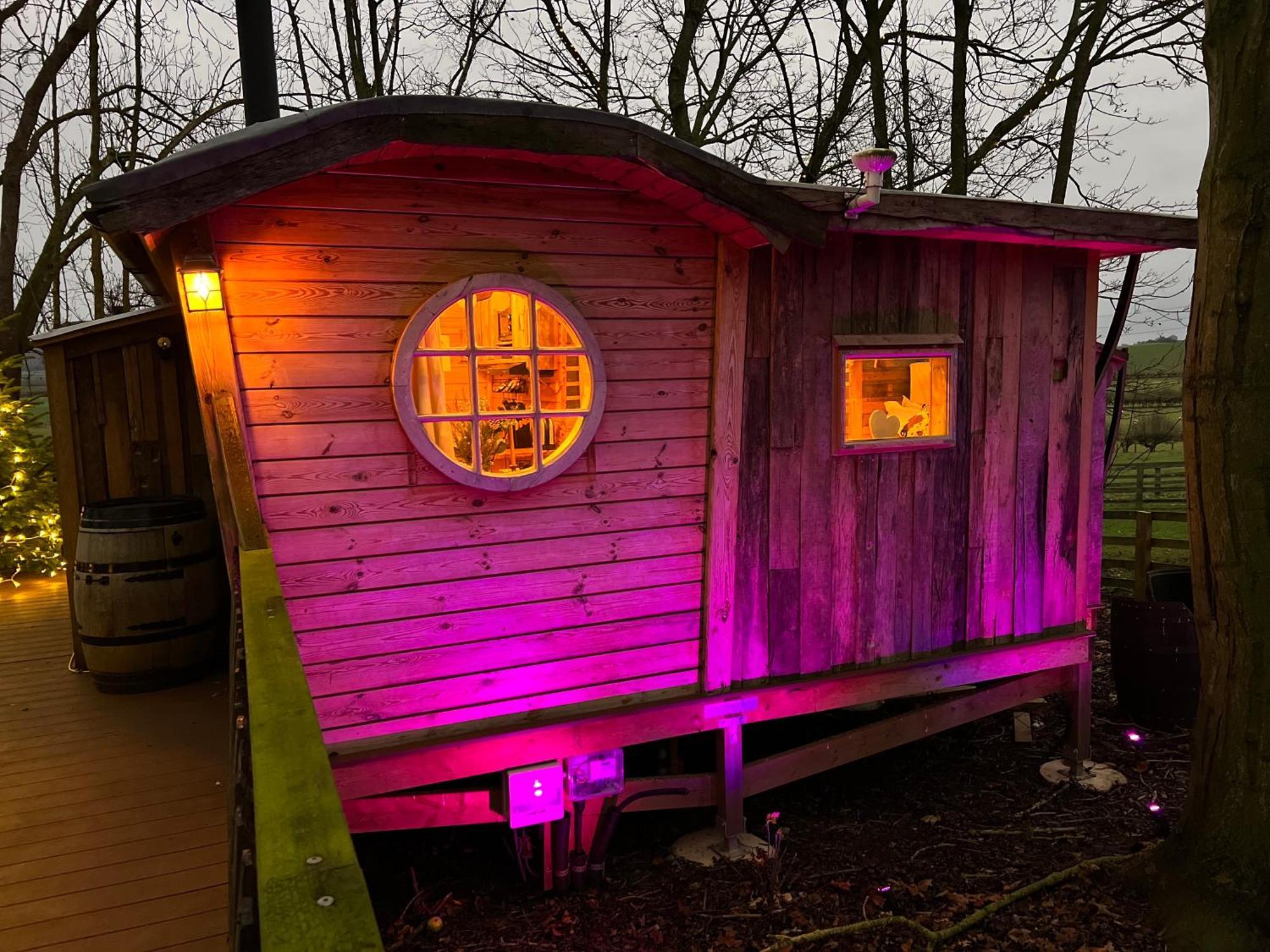 Burtree Country House, Tipi'S, Treehouse & Lodge & House Rooms With Hot Tubs In A Private Garden Thirsk Εξωτερικό φωτογραφία