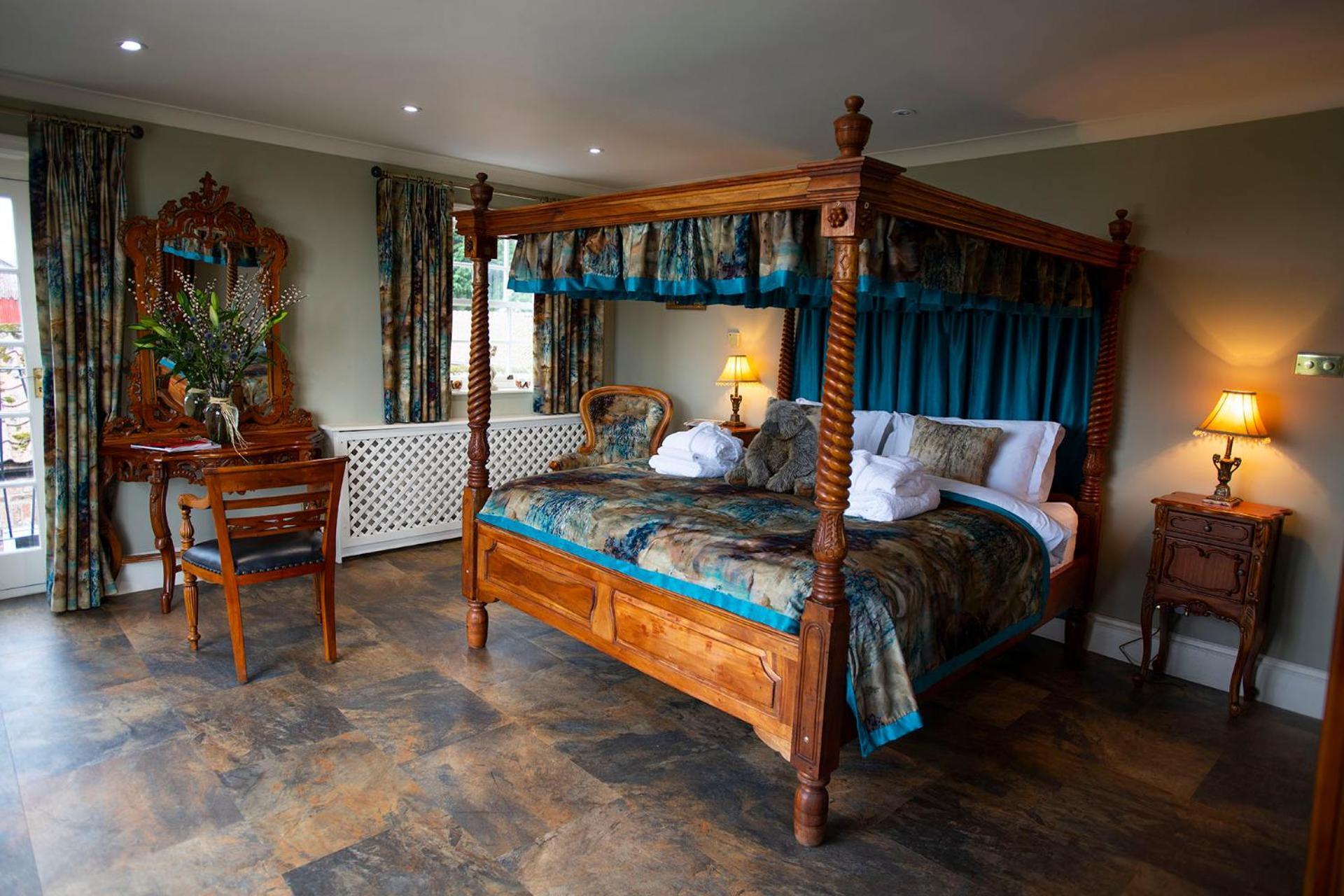 Burtree Country House, Tipi'S, Treehouse & Lodge & House Rooms With Hot Tubs In A Private Garden Thirsk Εξωτερικό φωτογραφία