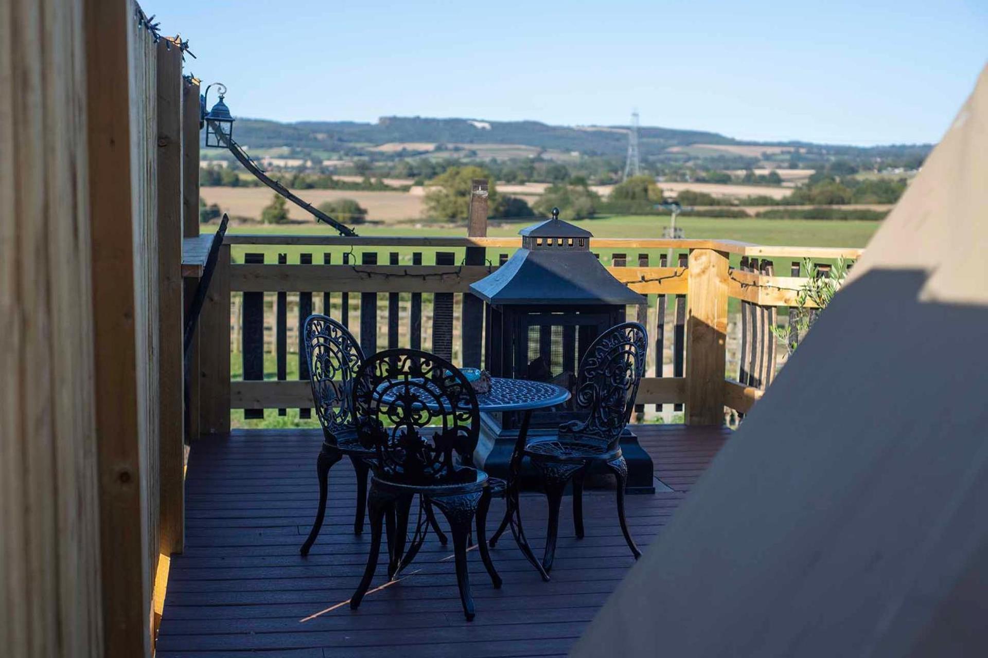 Burtree Country House, Tipi'S, Treehouse & Lodge & House Rooms With Hot Tubs In A Private Garden Thirsk Εξωτερικό φωτογραφία