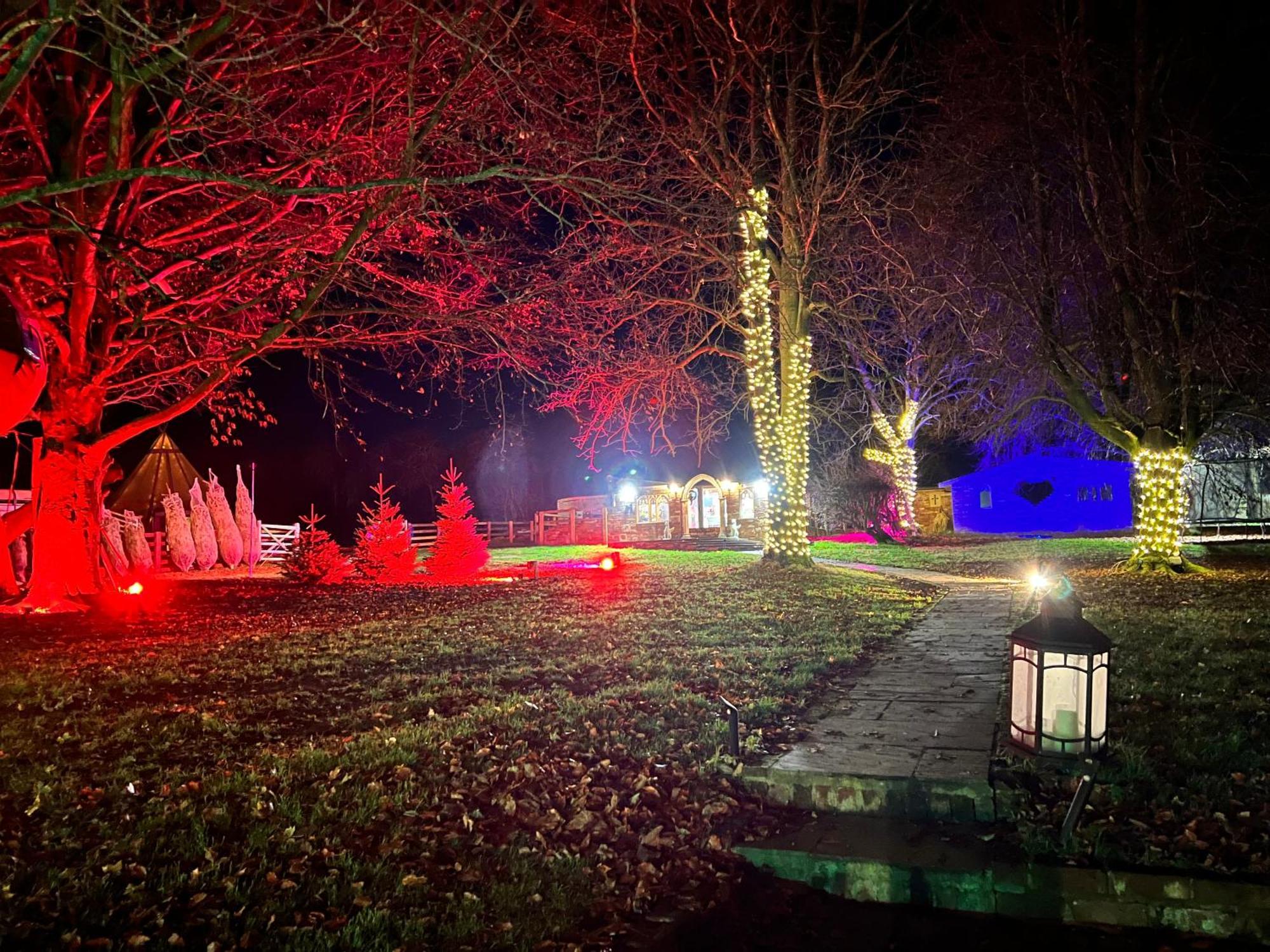 Burtree Country House, Tipi'S, Treehouse & Lodge & House Rooms With Hot Tubs In A Private Garden Thirsk Εξωτερικό φωτογραφία